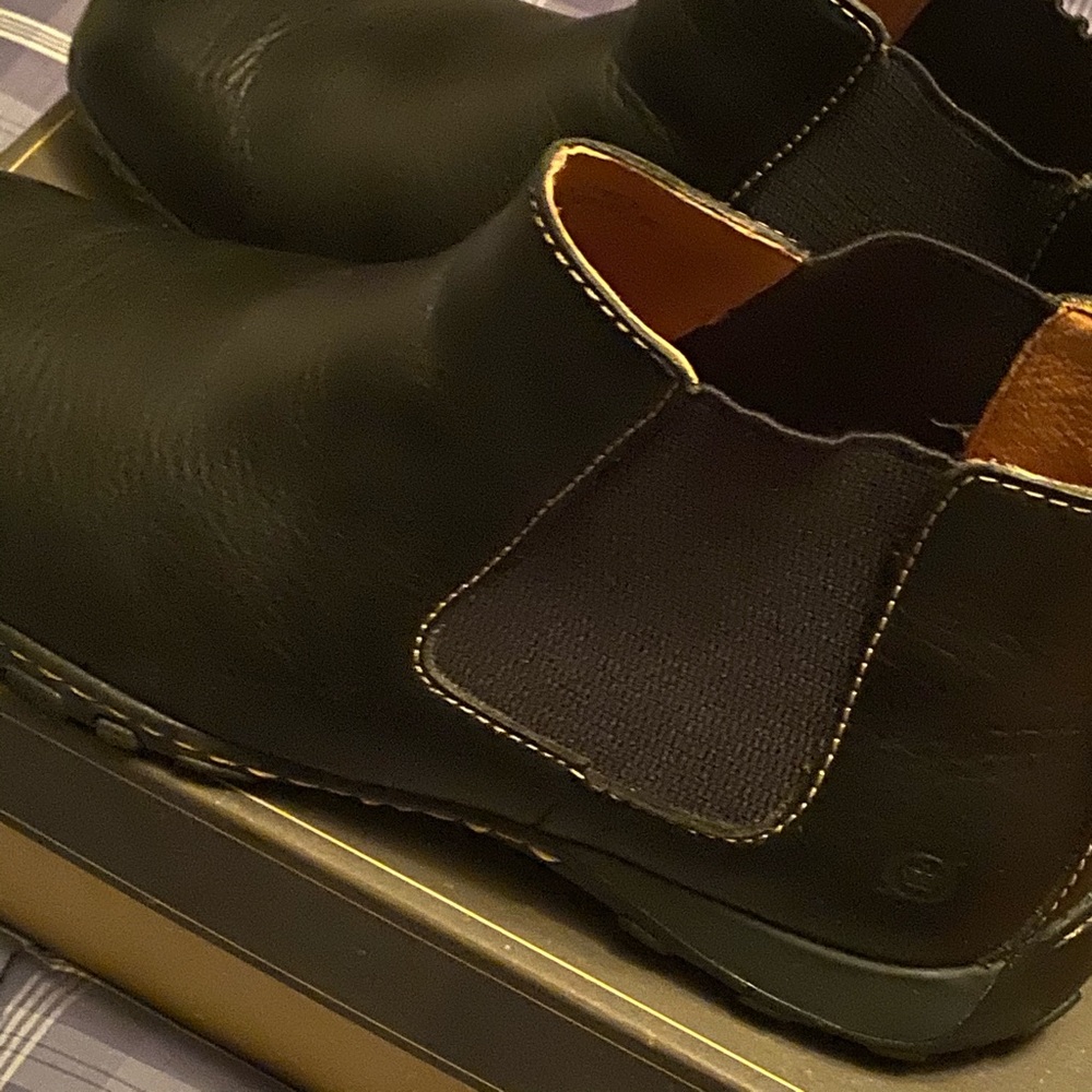 Born boots